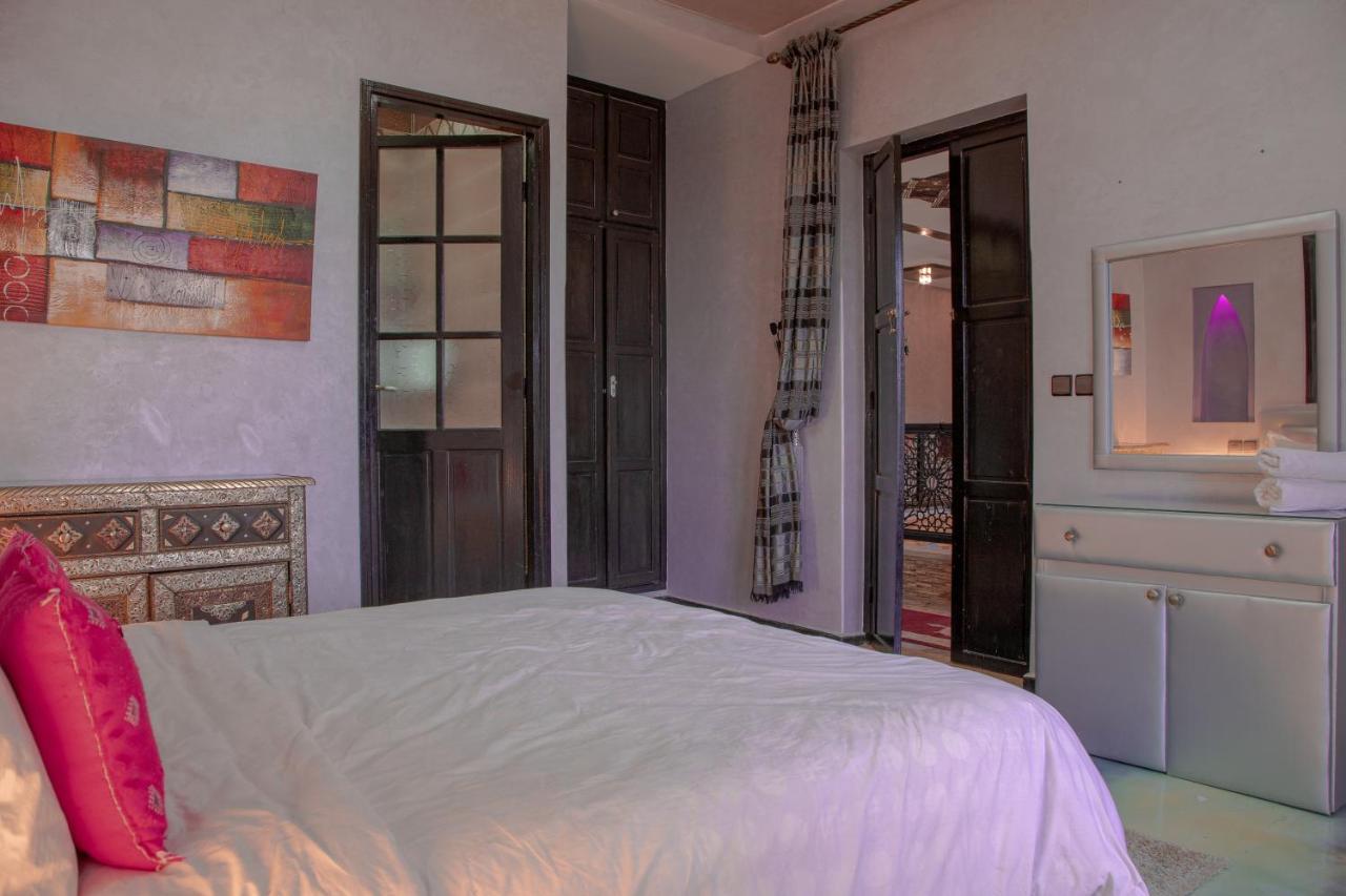 Jnanat Aicha Guesthouse Wawizelte 外观 照片