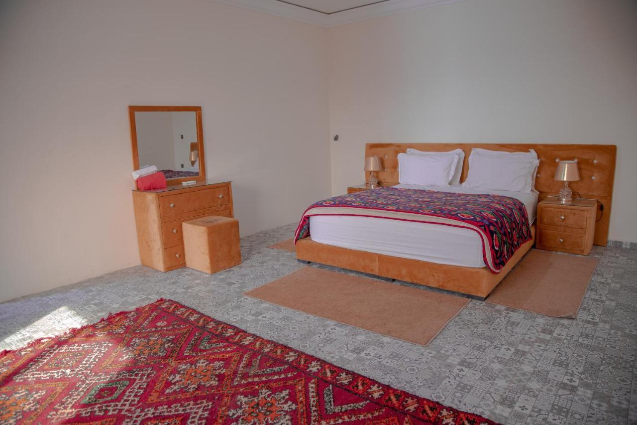 Jnanat Aicha Guesthouse Wawizelte 外观 照片