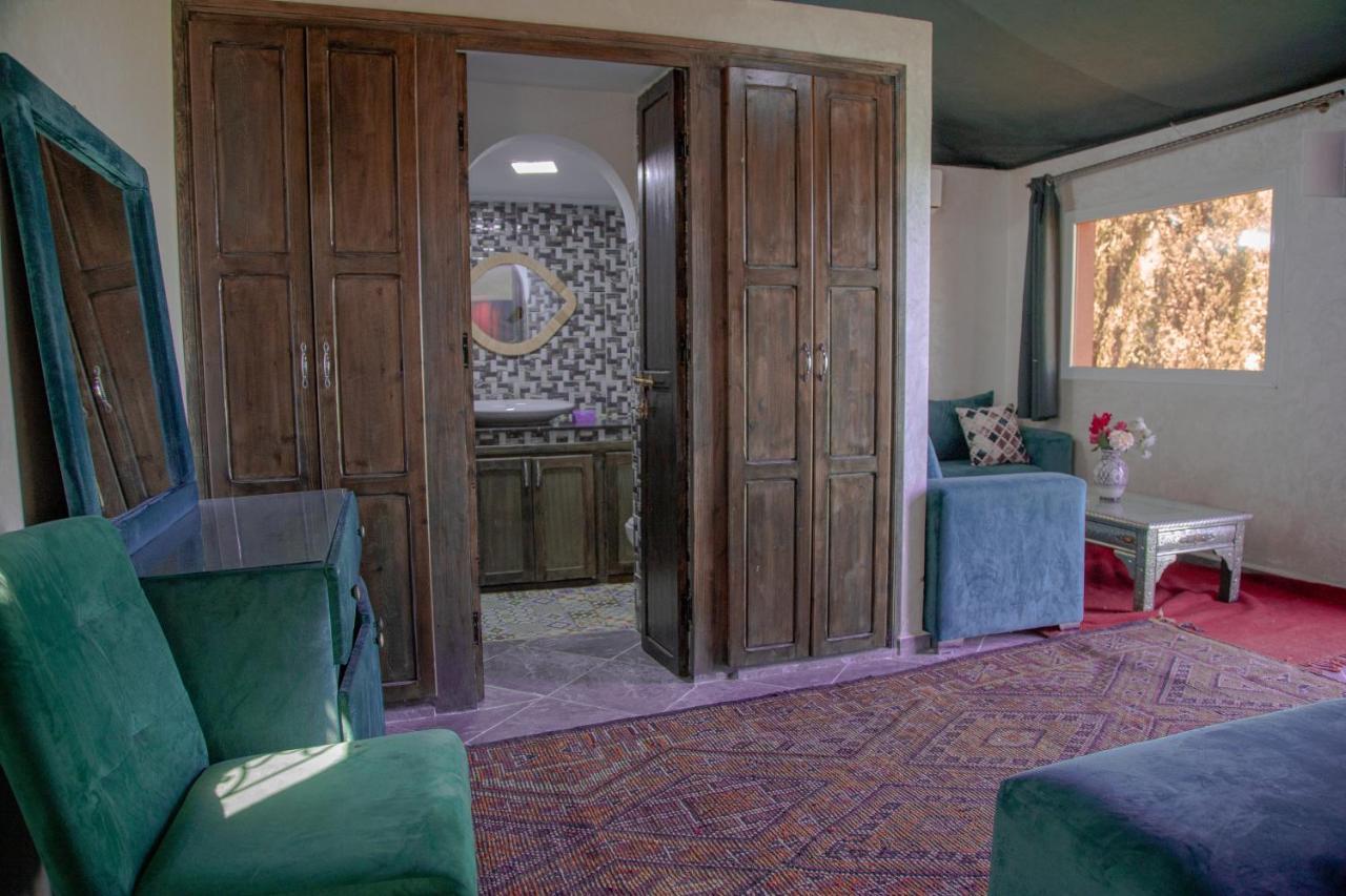 Jnanat Aicha Guesthouse Wawizelte 外观 照片