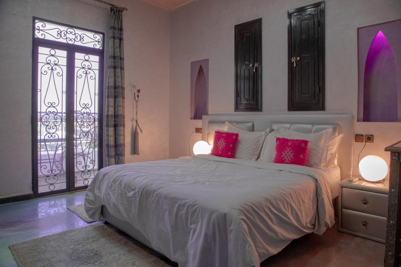 Jnanat Aicha Guesthouse Wawizelte 外观 照片