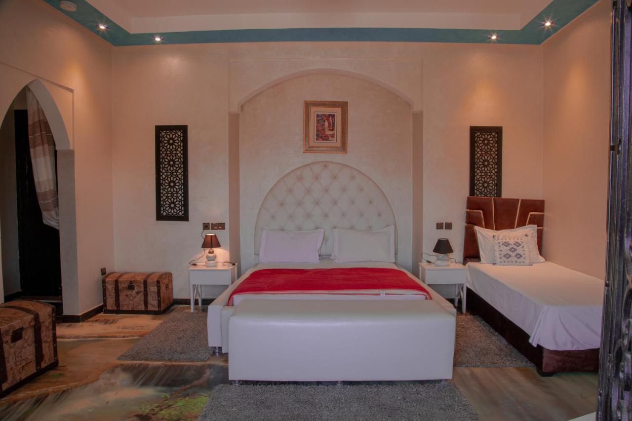 Jnanat Aicha Guesthouse Wawizelte 外观 照片