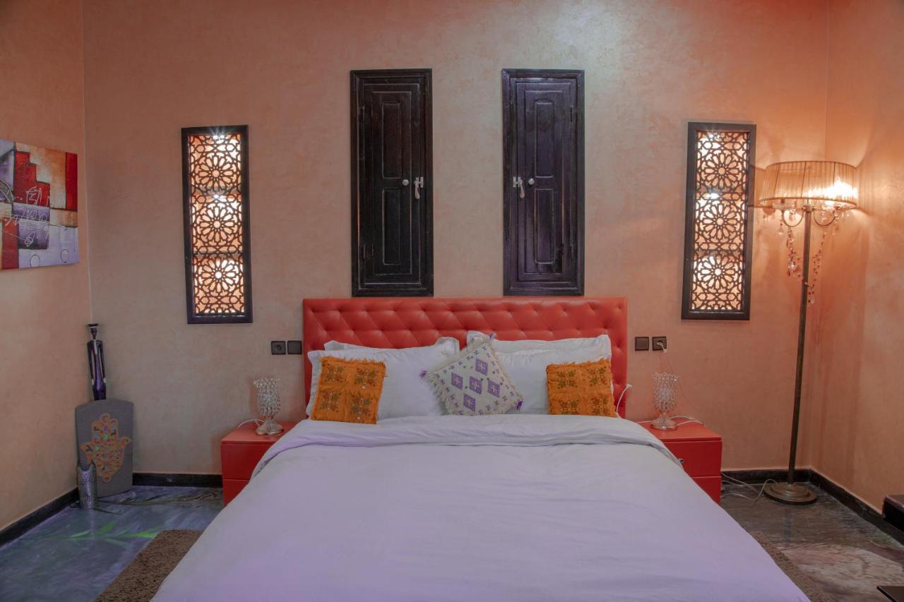 Jnanat Aicha Guesthouse Wawizelte 外观 照片