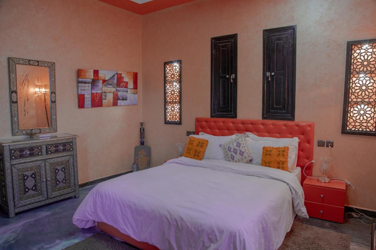 Jnanat Aicha Guesthouse Wawizelte 外观 照片