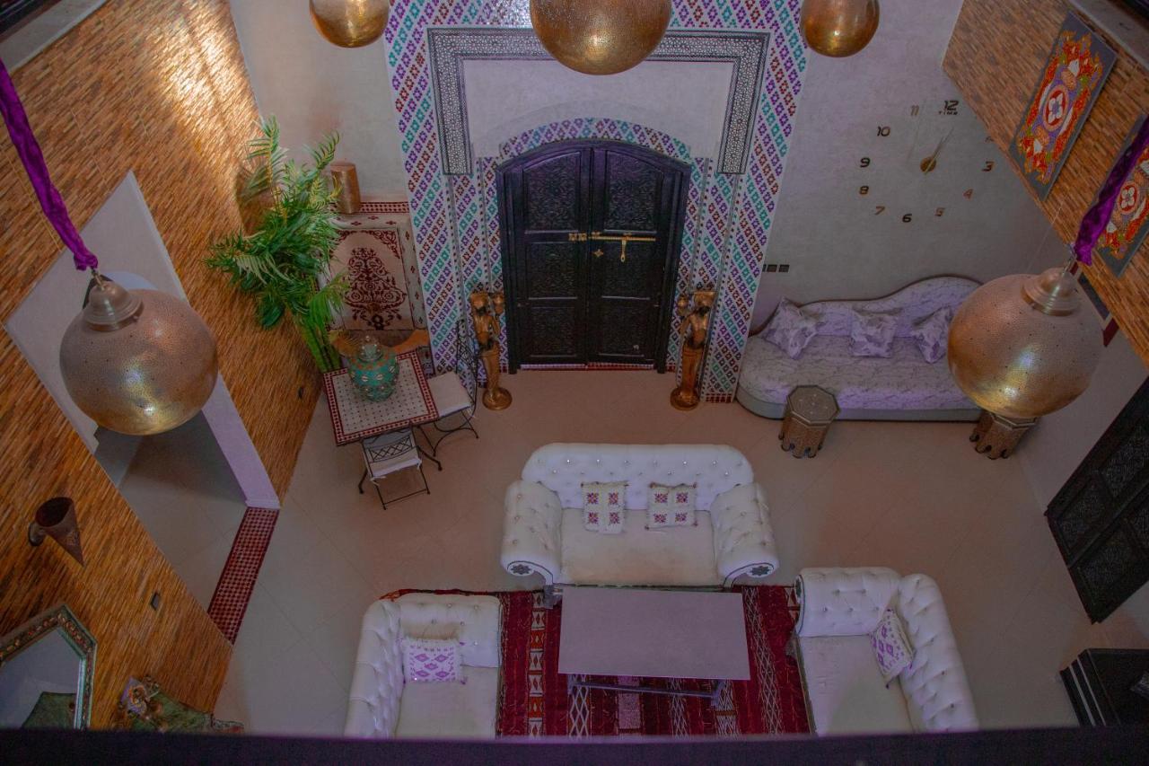 Jnanat Aicha Guesthouse Wawizelte 外观 照片