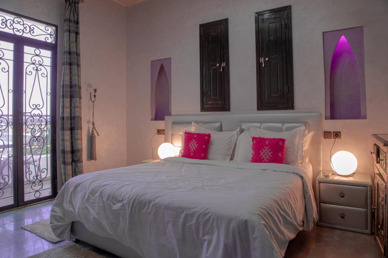 Jnanat Aicha Guesthouse Wawizelte 外观 照片
